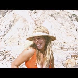 Meet your Posher, Lee